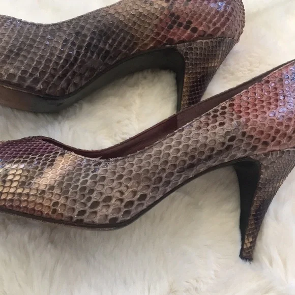 ❤️MR Seymour❤️Stuart Weitzman❤️size (9) - Picture 6 of 8